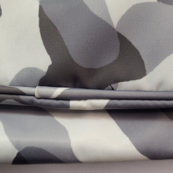 Nautica Satchel Bag Black and White Camo - Picture 10 of 12